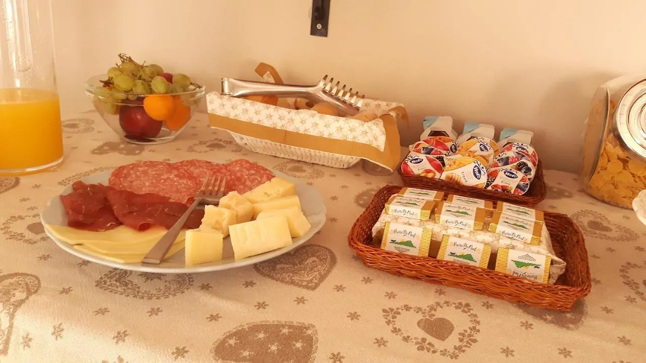El Truciolo Bed & Breakfast Rivoli Veronese 0*,