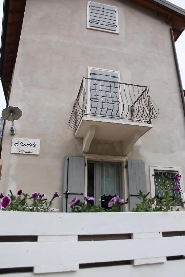 El Truciolo Bed & Breakfast Rivoli Veronese 0*,